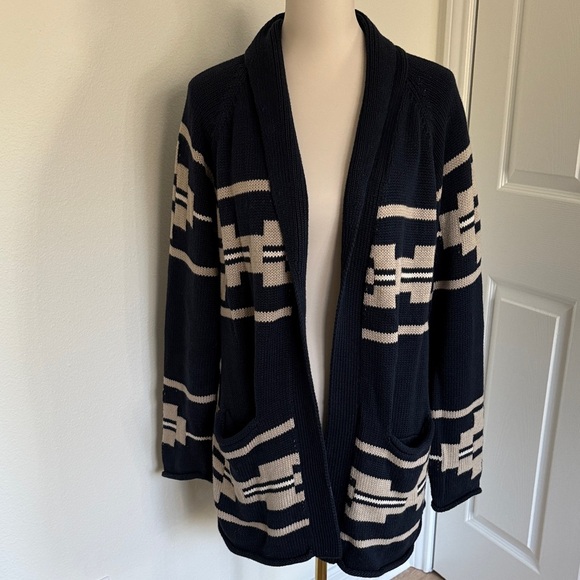 Pendleton Navy and Cream Cardigan - Picture 1 of 10